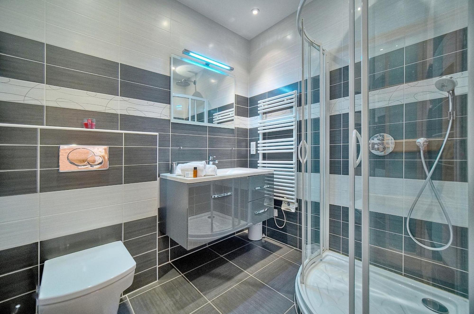 Moderne 3 Pieces Idealement Situe Centre De Cannes L! A2B22 Kültér fotó